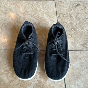 Allbirds grey/black fabric